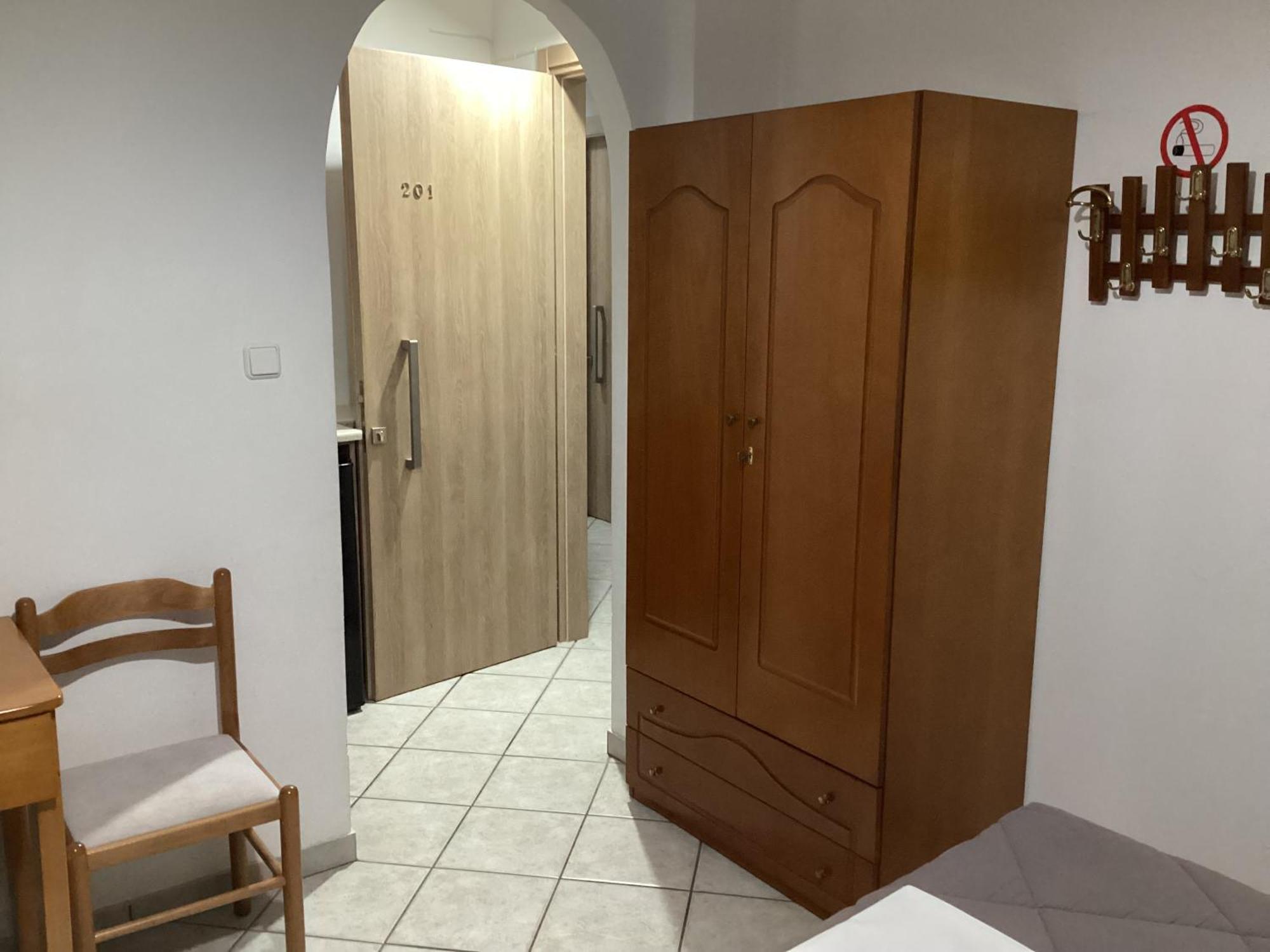 Alexandros Aparthotel Kamena Vourla Exteriör bild